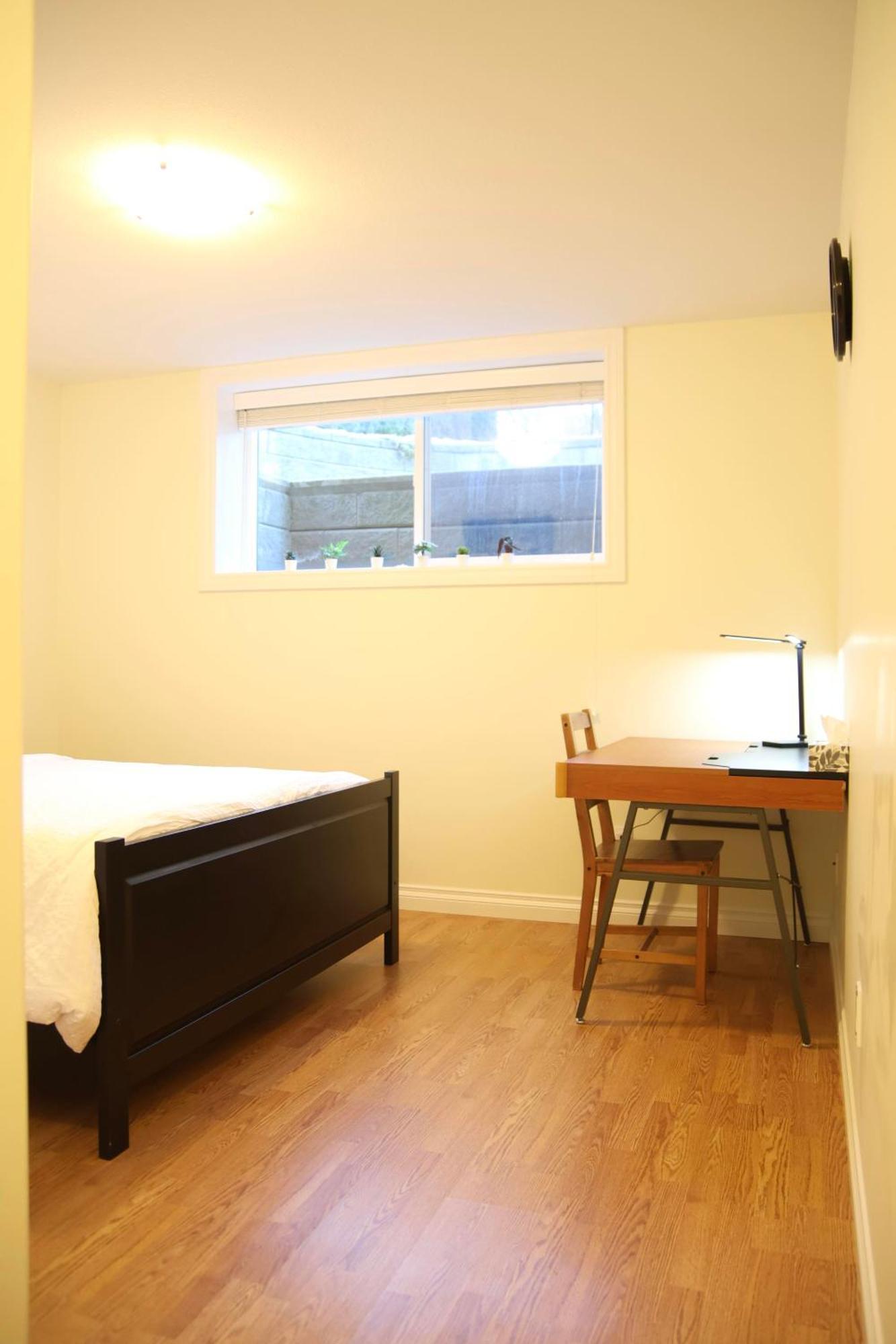 A Private Suite In Port Moody Εξωτερικό φωτογραφία