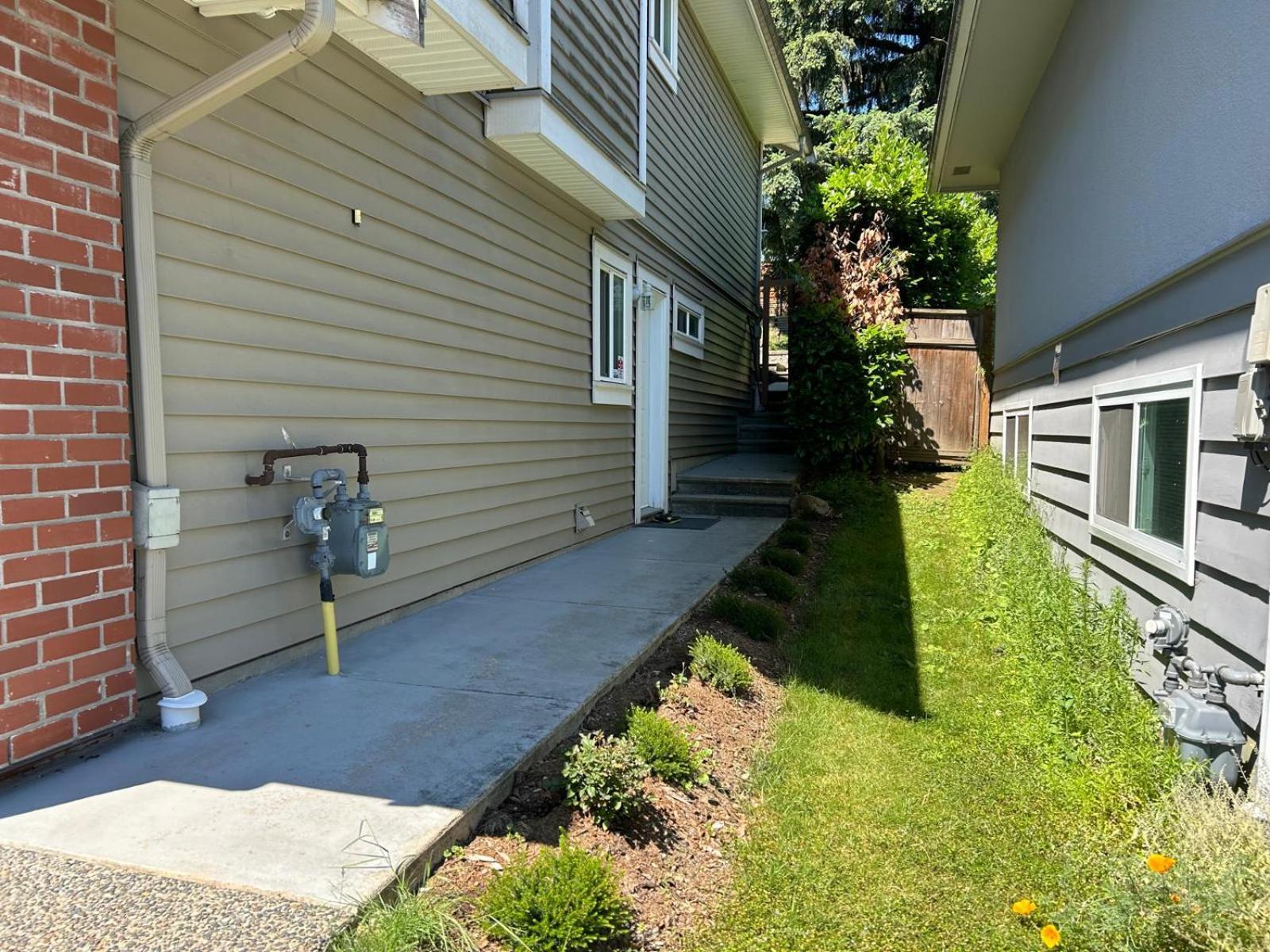 A Private Suite In Port Moody Εξωτερικό φωτογραφία